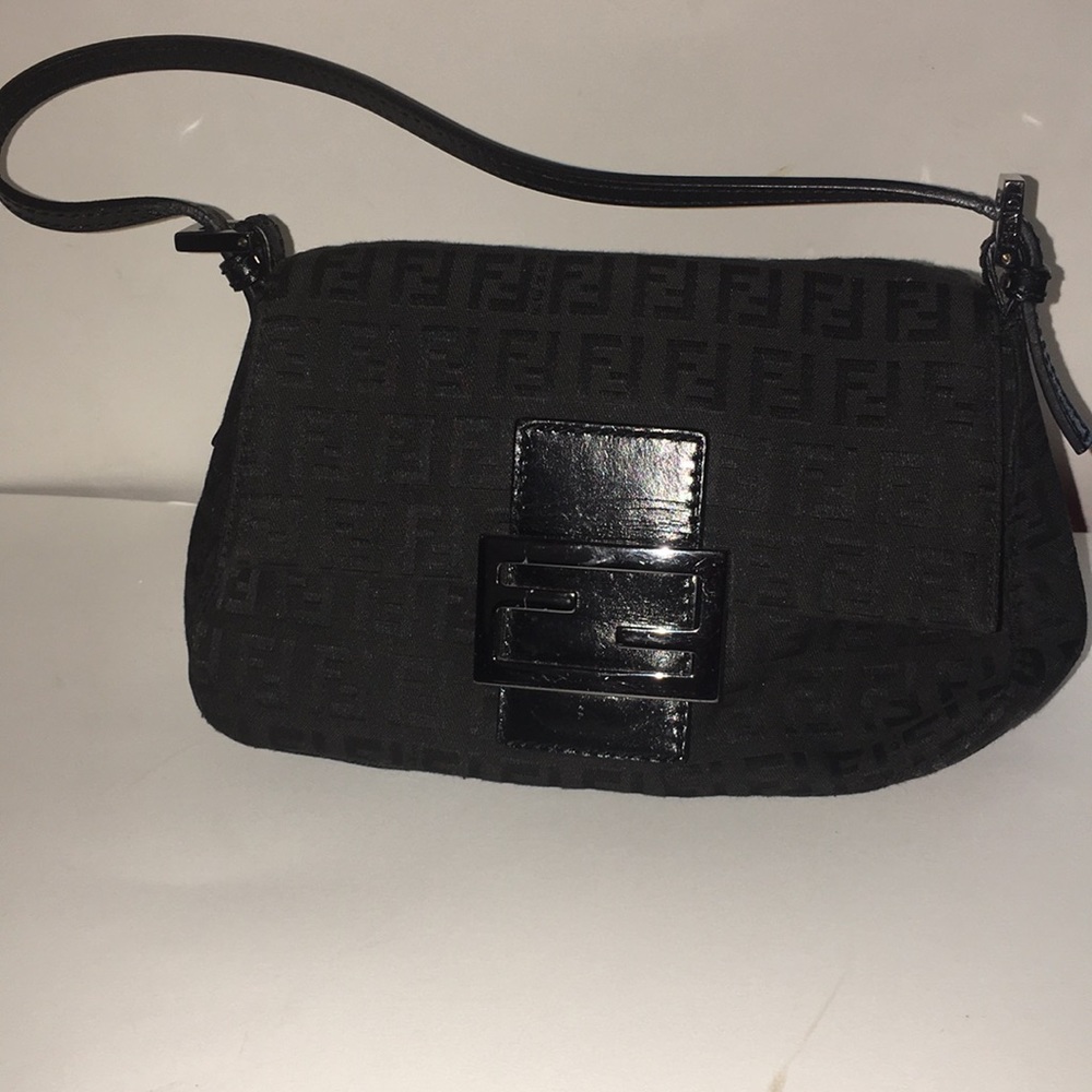 SOLD SOLD SOLD Authentic Fendi zucchini baguette